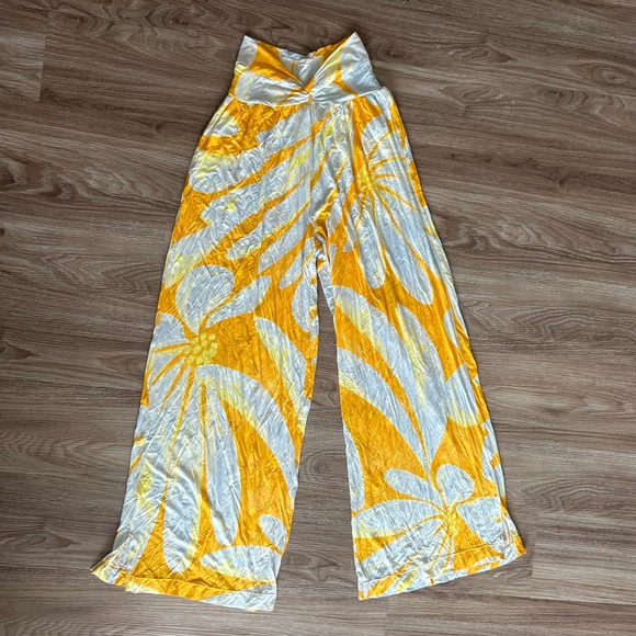Free People Movement Just Breathe Printed Wide Leg Pants - Picture 6 of 6